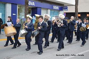 50- Parade 203